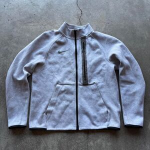 Men's Grey Nike tech size medium